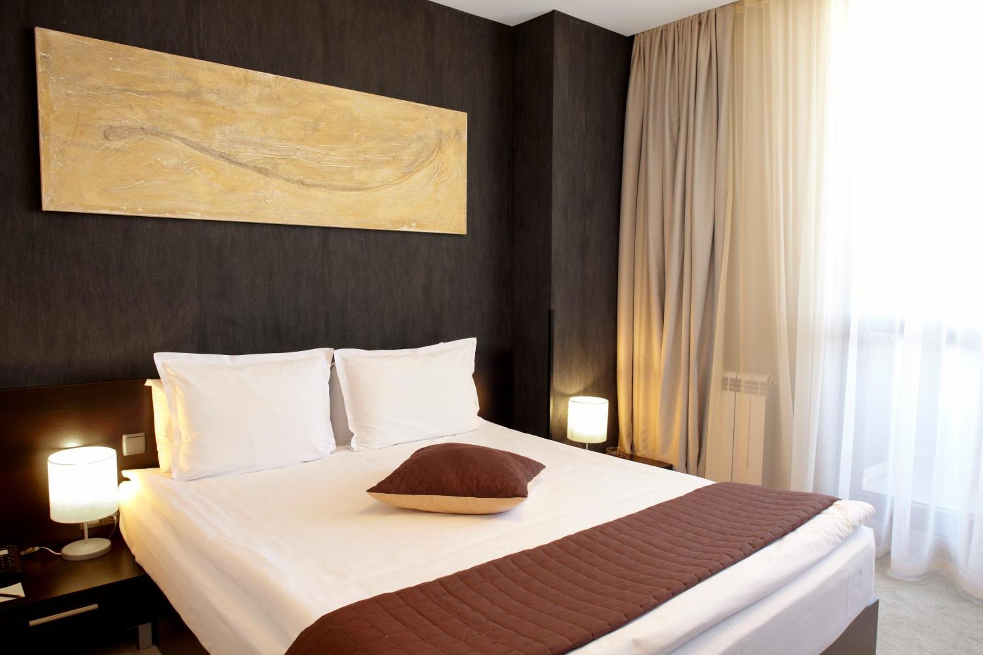 Lucky Bansko Aparthotel SPA&Relax Exteriér fotografie A bedroom